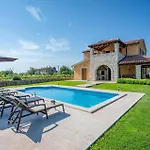 Oliveta Holiday home *