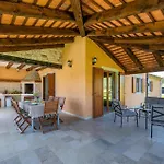 Holiday home Oliveta