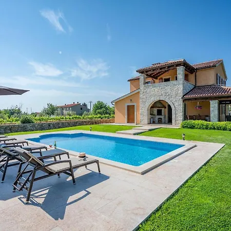 Oliveta Ferienhaus *