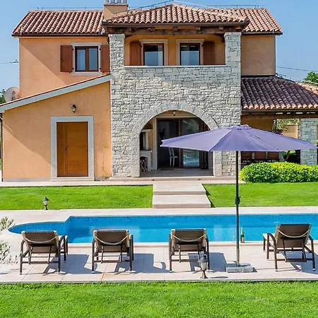 Ferienhaus Oliveta *