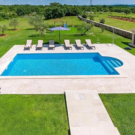 Oliveta Holiday home *