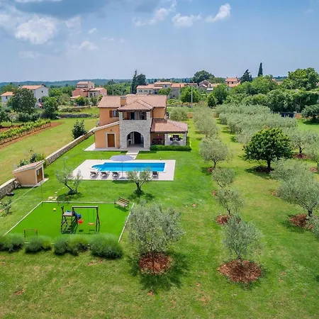 Oliveta Ferienhaus *