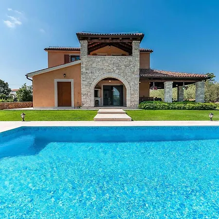 Ferienhaus Oliveta Pula