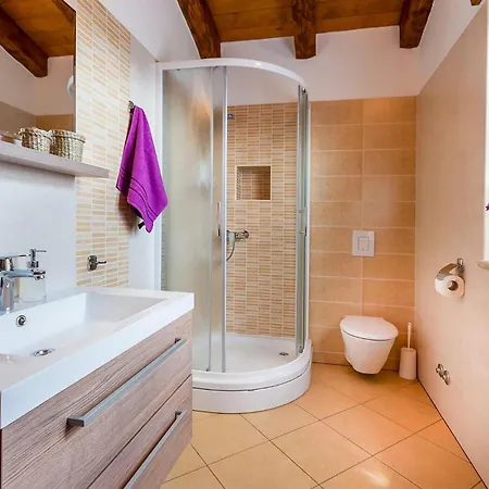 Holiday home Oliveta