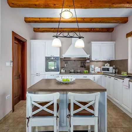 Oliveta Holiday home *