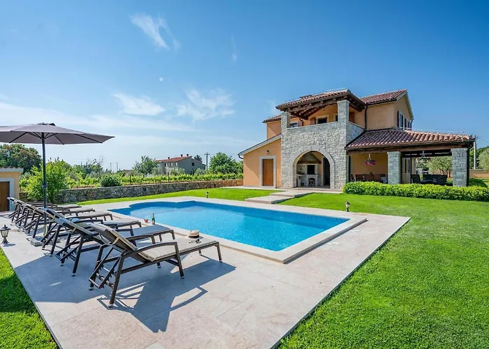 Oliveta Semesterbostad *