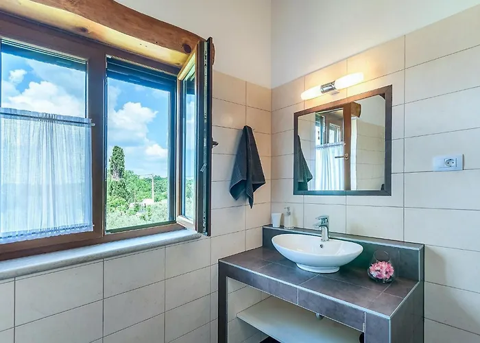 בית נופש Oliveta *